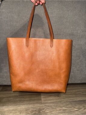 Madwell Medium Tote Bag